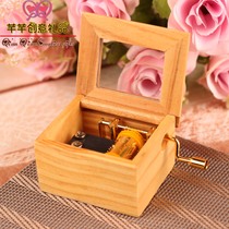 Music box Music Box Boutique Wooden hand gold-plated men and women birthday love creative gifts Sky City