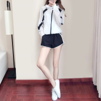 2022 Summer Korean version of womens style running casual suit loose long sleeve sunscreen shorts tracksuit Two sets