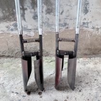 On the shovel splint the spade and the scoop the electric pole the power tool the artifact the tree pit the Luoyang shovel the hole