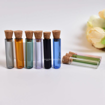 Custom creative new simple 8 * 30mm straight flat cork small wishing bottle necklace diy jewelry bottle