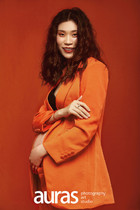 Pregnant women photography clothing new suit magazine Art Photo cover theme photo clothing Hong Kong style pregnant women Photo Clothing