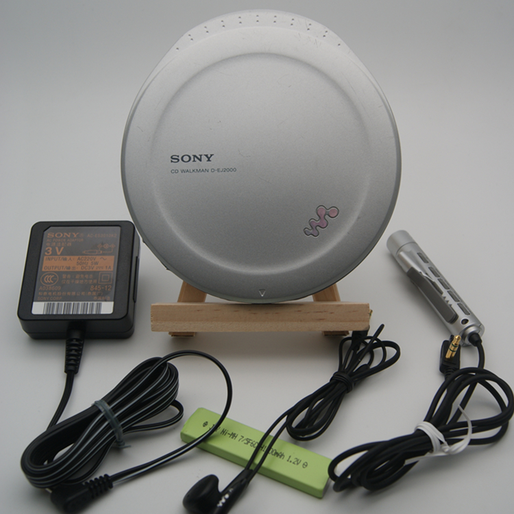 SONY CD ウォークマン D-EJ2000 ポータブル CD プレーヤー