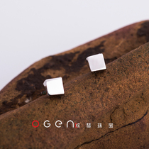 Platinum PT950 single personality simple square small earrings birthday spot fashion classic OGEN oqin beads