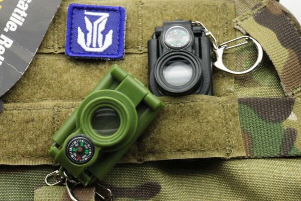 Маленький жилет, складной телескоп, регулируемый брелок с подсветкой, игрушка