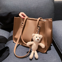 Advanced sense large capacity bag 2021 new bag women big bag retro class shoulder bag commuter bag tote bag