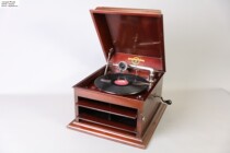 British Columbia model Grafonola118 box type antique phonograph cultural collection in the 1930s