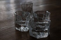  Japanese writer Yoshihiro Nishiyama handmade whiskey cup Swallow hexagonal seven-pointed eight-pointed spirit cup in one bite