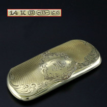  54 7 grams of early American 14K pure gold gold thrashing fish scale pattern glasses case Western antique