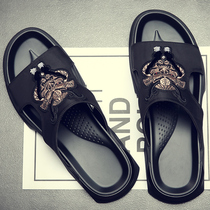 Big Code Slippers Men Wave Outdoor 2022 new Summer 45 Anti-slip thick bottom outside wearing Vietnamese cool Drag men sandals 46