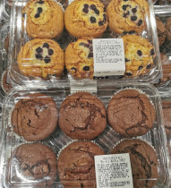 Opening guest Mafen Cranberry Blueberry Fresh Grilled Maffin Cake Chocolate McFen 6 Costco
