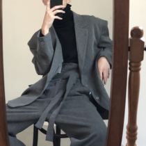 COLNs trendiest and most attitude suit of the year Its not time to wear it for ten years 