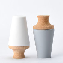 Huangying solid wood wine stopper Foreign wine stopper Silicone dust-proof sealing plug Red wine foreign wine blue belt large diameter self-winemaking plug