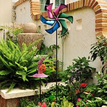 Color windmill decoration outdoor rotating colorful wrought iron crafts plug-in Villa Garden Garden Garden pastoral ornaments