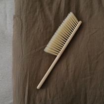 Park room high quality beech wood bed brush dust removal brush broom soft hair brush clothes cleaning brush bed artifact