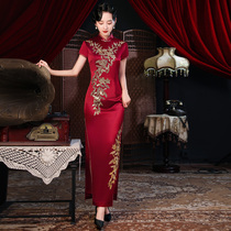  Acetic acid satin cheongsam skirt long summer new wedding mother-in-law outfit Xi mother-in-law Chinese high-end embroidered solid color dress