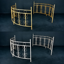Wedding European-style wrought iron arc fence round wedding stage decoration new road guide wedding guardrail railings