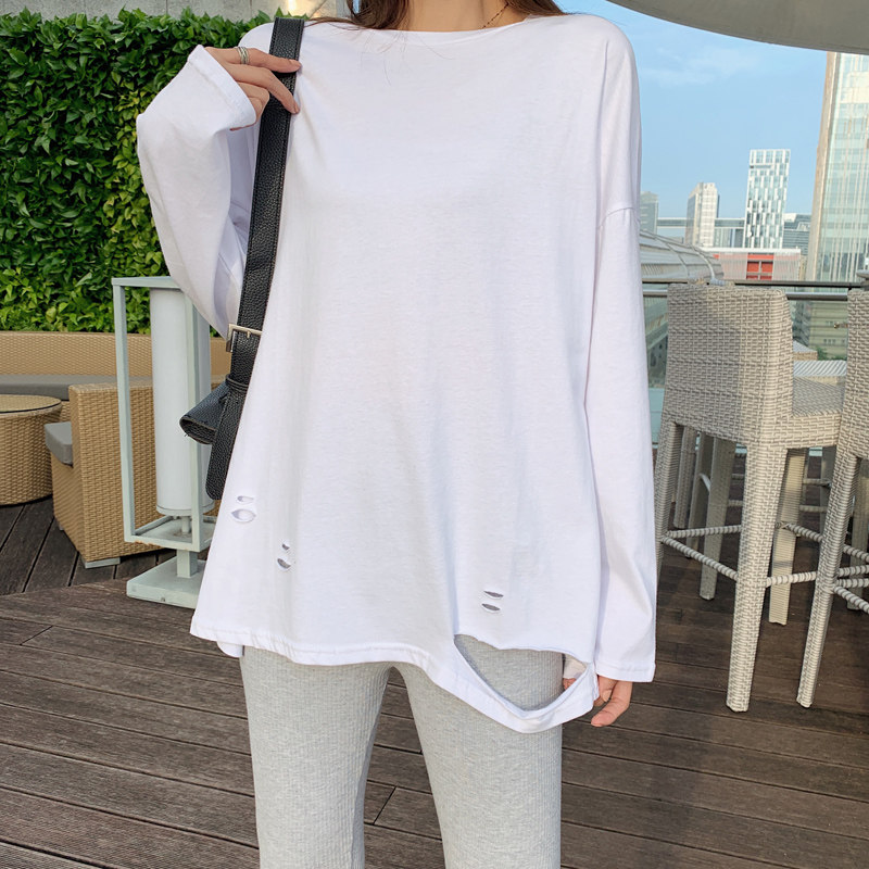 Spring and autumn new white t-shirt womens long-sleeved loose-fitting medium-length model of a hundred cotton round collar hole-in-the-bottom shirt tide