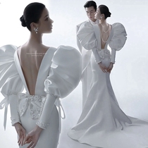 2021 photo studio photo theme clothing couple slim big backless long sleeve dress interior white satin fishtail wedding dress