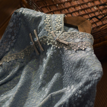 Premium lace blue long retro long sleeve modified cheongsam 2021 new young high-end temperament autumn and winter