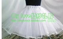 There is a short canopy skirt with three layers of hard mesh skirt brace boneless ballet skirt WG003 black can be customized
