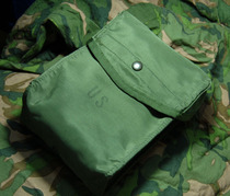 Military version of the early US Marine Corps multi-purpose nylon tactical utility bag storage molle running bag