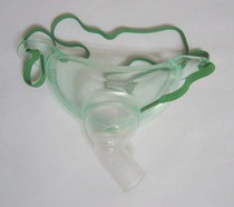 Gas section mask Tracheotomy oxygen mask Total laryngectomy Throat use Neck neck mask