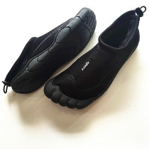 Defective five-finger shoes Mens non-slip water shoes Tracing shoes Outdoor diving snorkeling shoes Breathable swimming shoes sandals