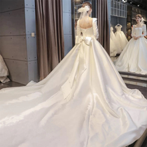 Satin main wedding dress 2020 New temperament bride tailing square collar long sleeve arm French go out gauze winter