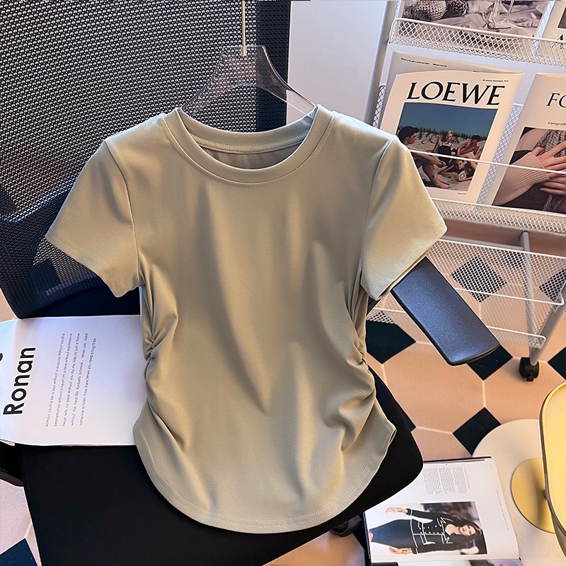 女性用ピュアコットン半袖Tシャツ、夏デザイン、ニッチプリーツウエストトップ、不規則なカーブヘムTシャツ
