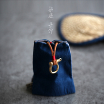  (Qilu) Original handmade retro key bag creative hand-made gift mens and womens key bag pull-out car