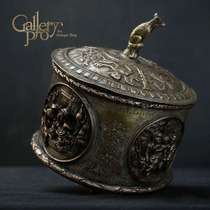 GalleryPro Antiquities Pu 19th-century French Renaissance style high relief storage tank