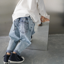 (7 30 am10:30 on new) light-colored snowflake jeans
