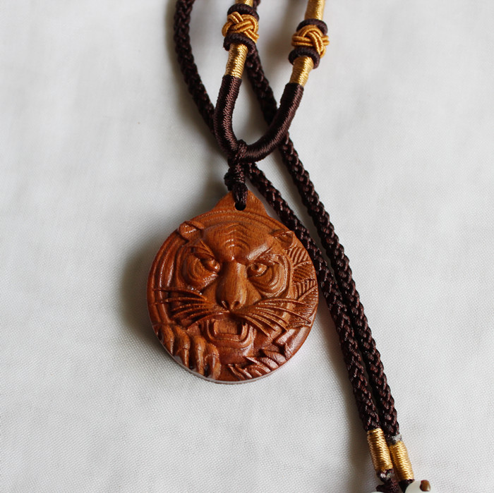 Wood carving Yin-character tiger-tiger-shengwei peach-tiger-noble hanging key-button tiger-head Necklace peach-tiger Bracelet