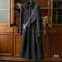 Pant force grid sharp goods light luxury beauty relief texture embossed lapel short coat big dress P08080