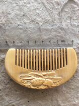 Ethnic minority wooden combs