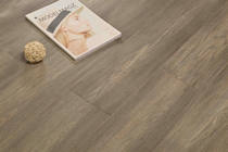 Yangtze floor warm floor with three layers of solid wood oak 232