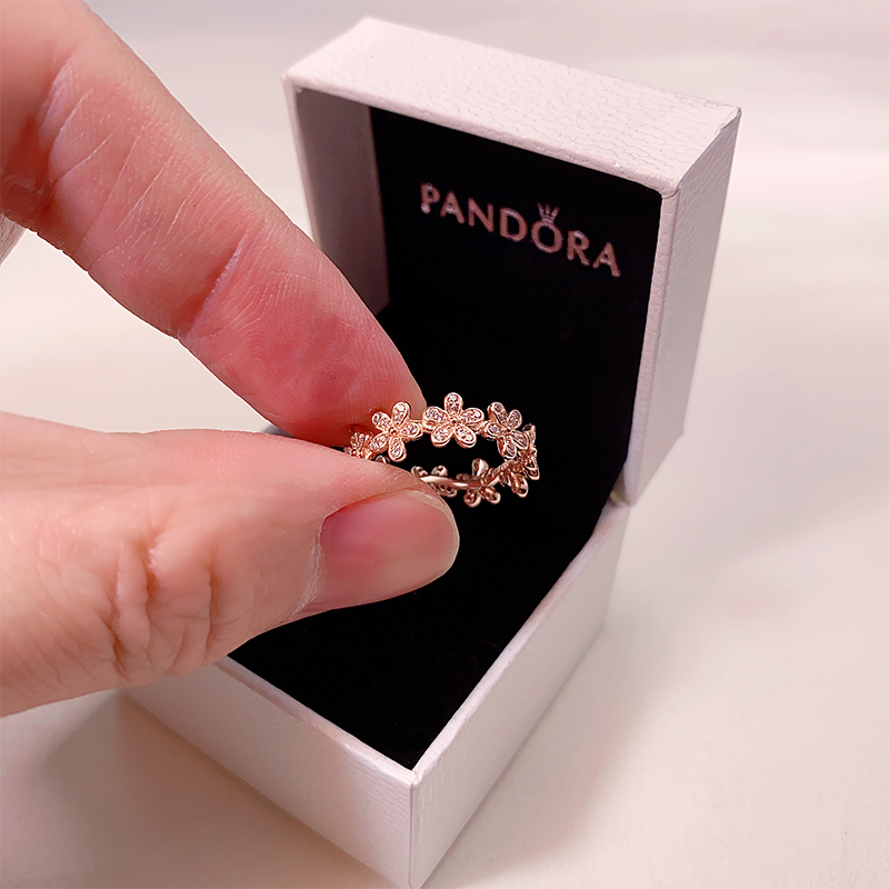 Spot Pandora official website Pandora rose gold dazzling little daisy sea zircon ring female 180934CZ