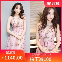Dress 2021 Dili hot bar star with pink sexy V-neck embroidery annual meeting bridesmaid dress for women