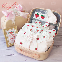 Baby gift box set female baby cotton suitcase spring and autumn winter gift strawberry thick climbing suit 100 days old