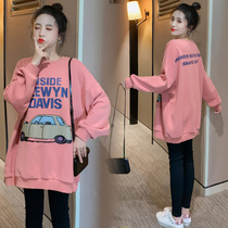 Autumn and winter clothes New Korean version of large size maternity dress loose medium length plus velvet sweater foreign style suit pregnancy coat