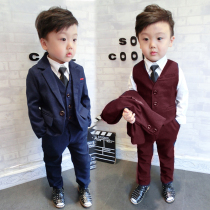 Mens baby suit three-piece English autumn and winter 1 boys birthday dress 2 plus velvet child suit suit suit