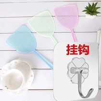 The traditional cooked rubber fly fly swatter plastic to beat mosquitoes with an extended handle that does not rotten old hands