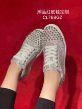 2023 Новый CL Низкий шнурок обувь заклепки кожаные мужские туфли красные подошвы обувь пара женские туфли