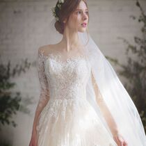 French light wedding dress 2021 new summer trailing forest bridal temperament super fairy wedding cover thick arm simple female