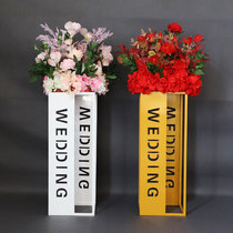 New wrought iron wedding props Road introduction stage background decoration hollow carved road guide wedding arrangement ornaments