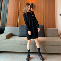 2021 new autumn temperament chic French retro niche senior design sense black sweater knitted dress