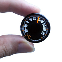 Made in Japan original imported car universal interior round mini magnet small thermometer thermometer thermometer