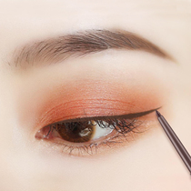 Weiya recommends eyeliner waterproof non-dizziness and long-lasting extremely fine brown glue pencil pencil type hard head novice beginner