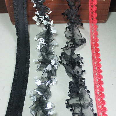 taobao agent Black fold gauze belt lace small flower butterfly elastic lotus leaf edge red lace handmade DIY bjd clothing