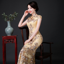 Fish-tail cheongsam 2021 new modified retro slim lace Chinese dress annual yellow catwalk show costume